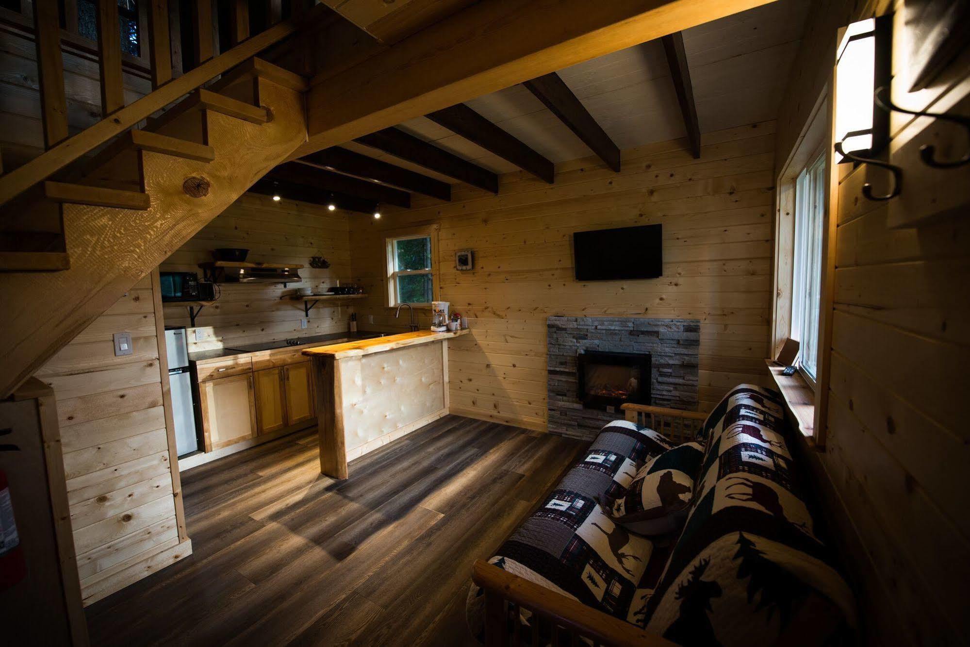 Hidden Acres Farm And Treehouse Resort Terrace Luaran gambar